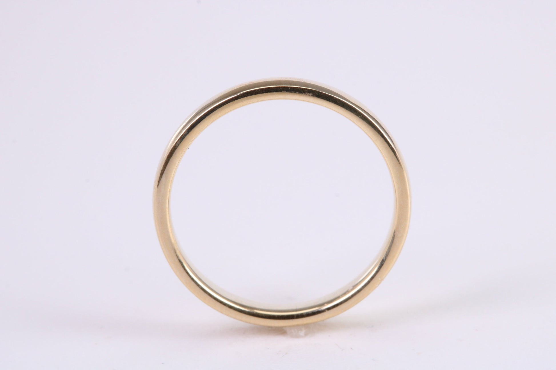 2.50 mm Wide Simple Comfort Court Profile Wedding Band, Made from Solid Yellow Gold, British Hallmarked