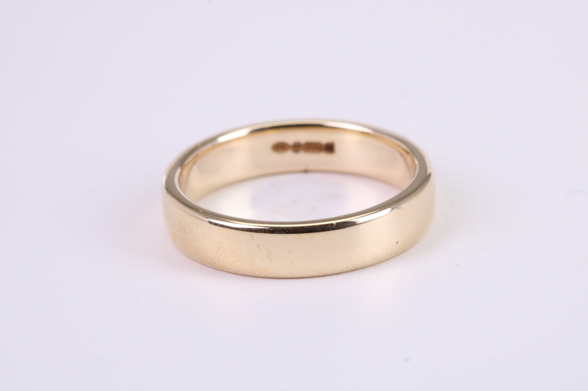 3 mm Wide Simple Comfort Court Profile Wedding Band, Made from Solid Yellow Gold, British Hallmarked