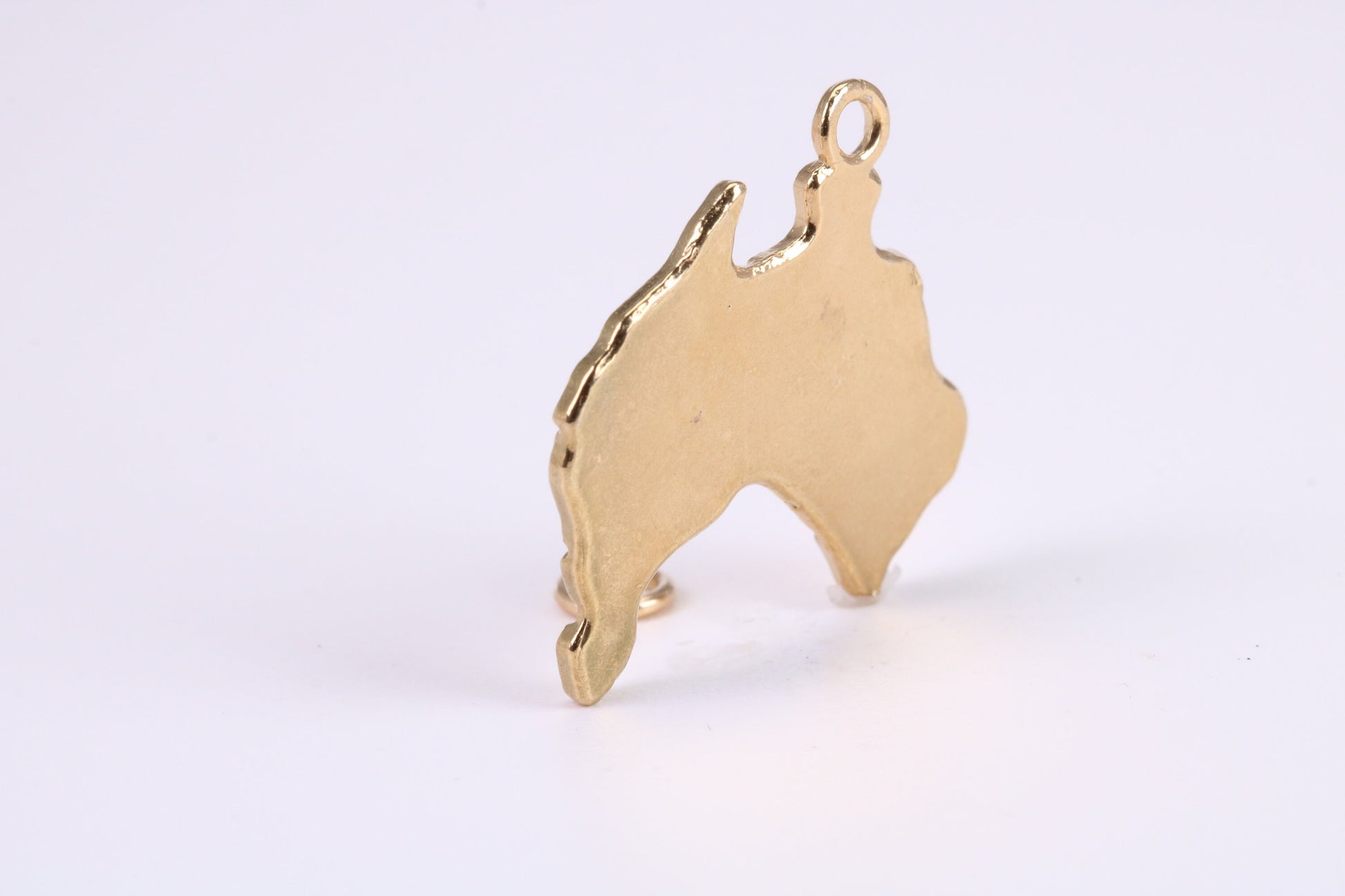 Australia Charm, Traditional Charm, Made from Solid Yellow Gold, British Hallmarked, Complete with Attachment Link