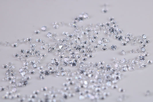 Round cut AAA Grade Diamond White Cubic Zirconia, Top Colour and Luster, Choice of Sizes, Calibrated Sizing, Multi Packs