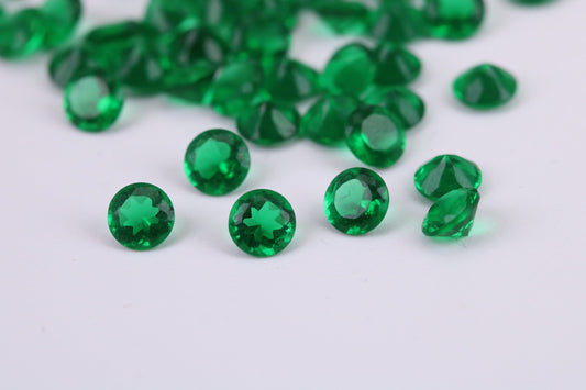 Round cut AAA Grade Emerald Green Cubic Zirconia, Top Colour and Luster, Choice of Sizes, Calibrated Sizing, Multi Packs