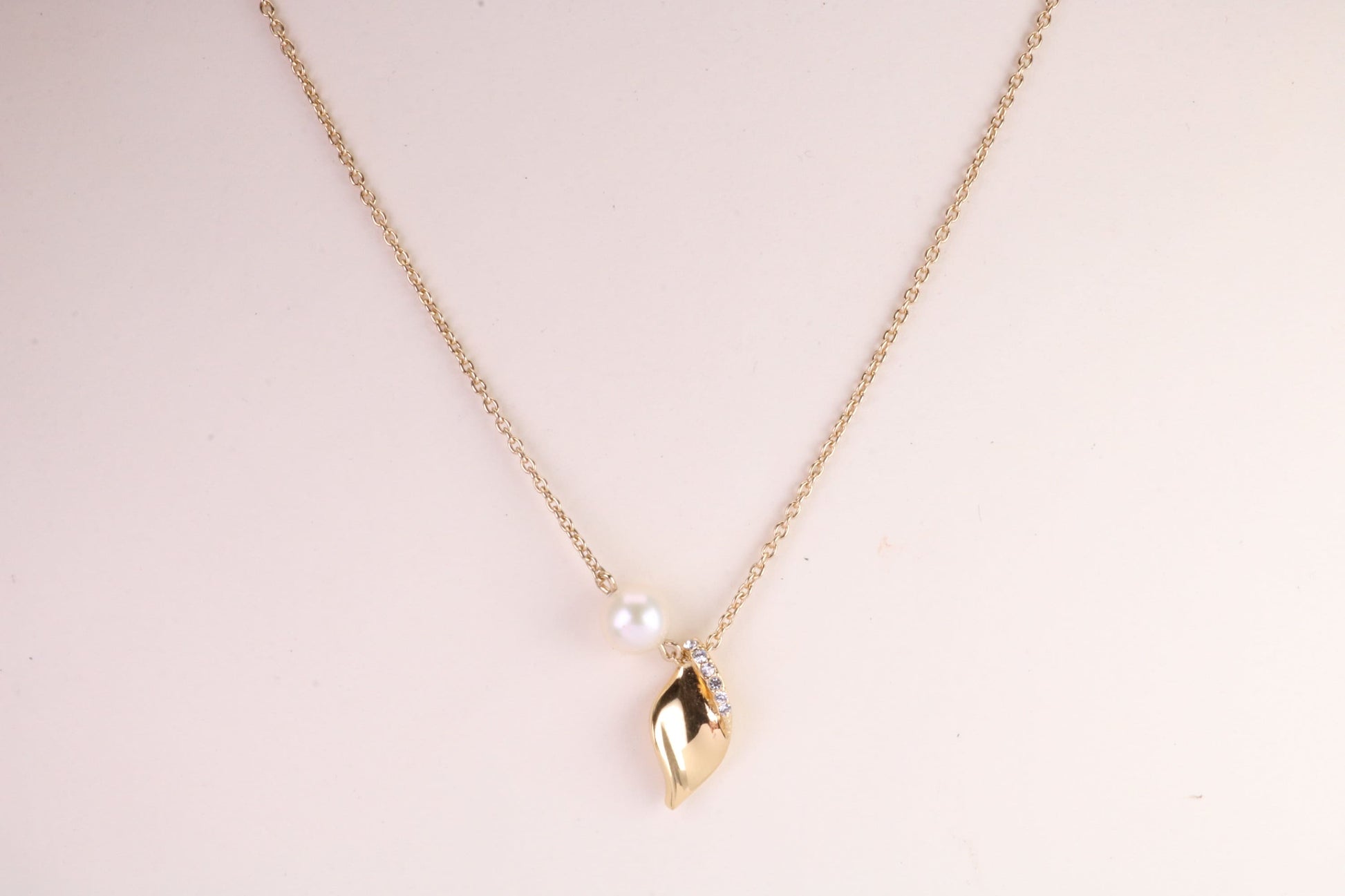 Natural Pearl and Cubic Zirconia set Necklace set in Solid Silver, 18ct Yellow Gold Plated, Length Adjustable Chain