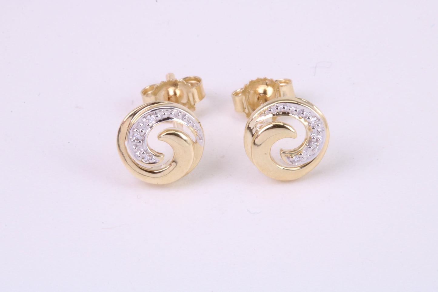 Natural Diamonds set Stud Earrings Made from Solid Yellow Gold, British Hallmarked