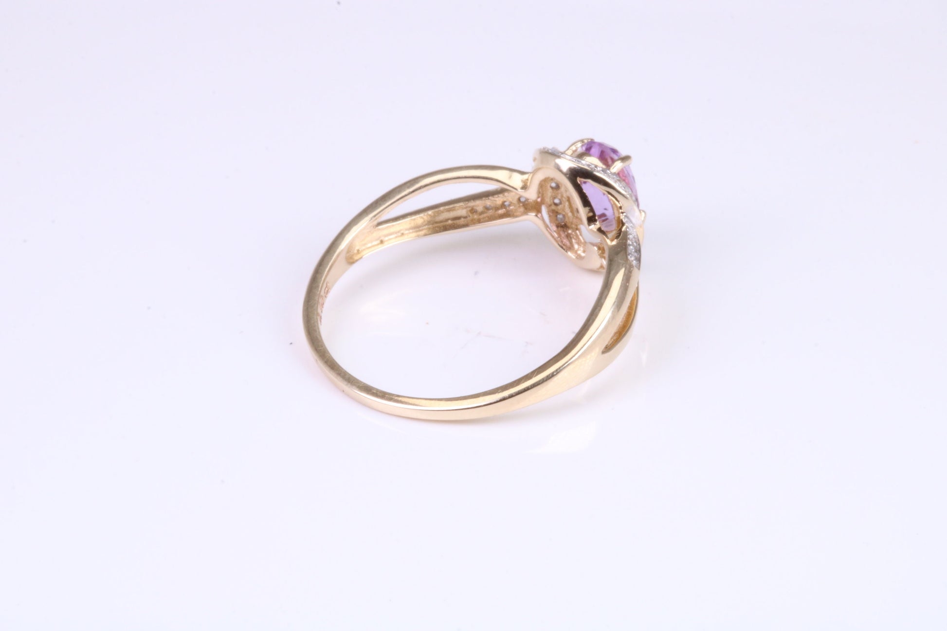 Amethyst and Diamonds set Yellow Gold ring, Natural oval cut Amethyst and natural Diamonds, British hallmarked