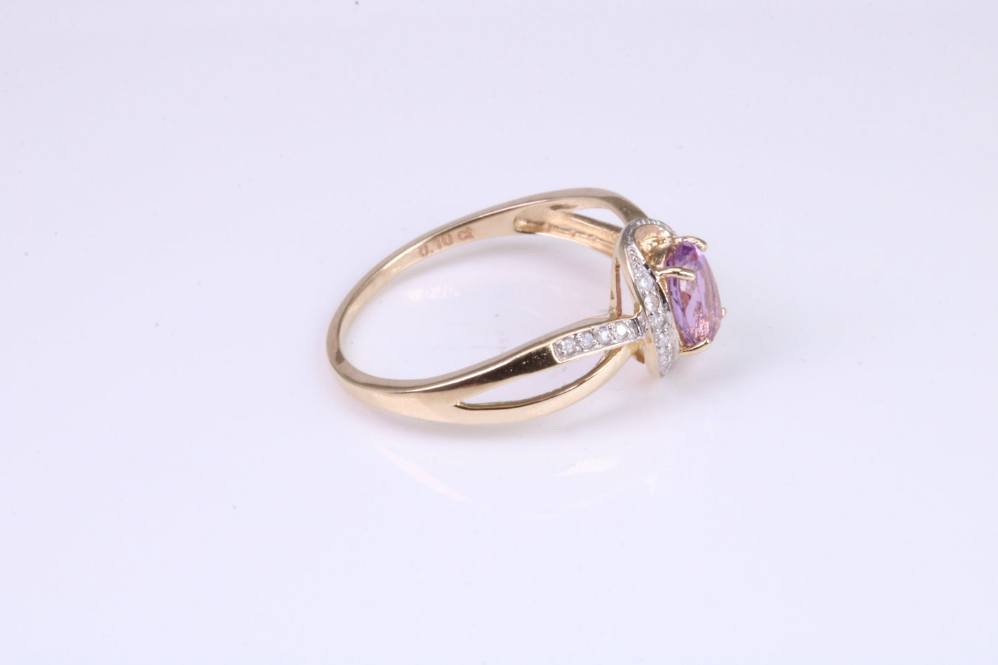 Amethyst and Diamonds set Yellow Gold ring, Natural oval cut Amethyst and natural Diamonds, British hallmarked