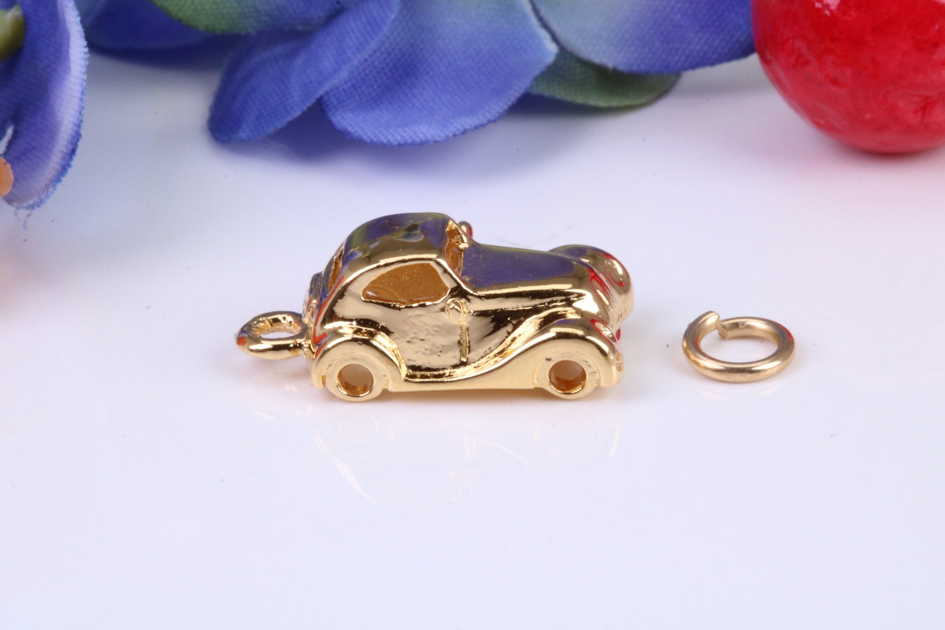 Car Charm, Traditional Charm, Made from Solid Yellow Gold, British Hallmarked, Complete with Attachment Link