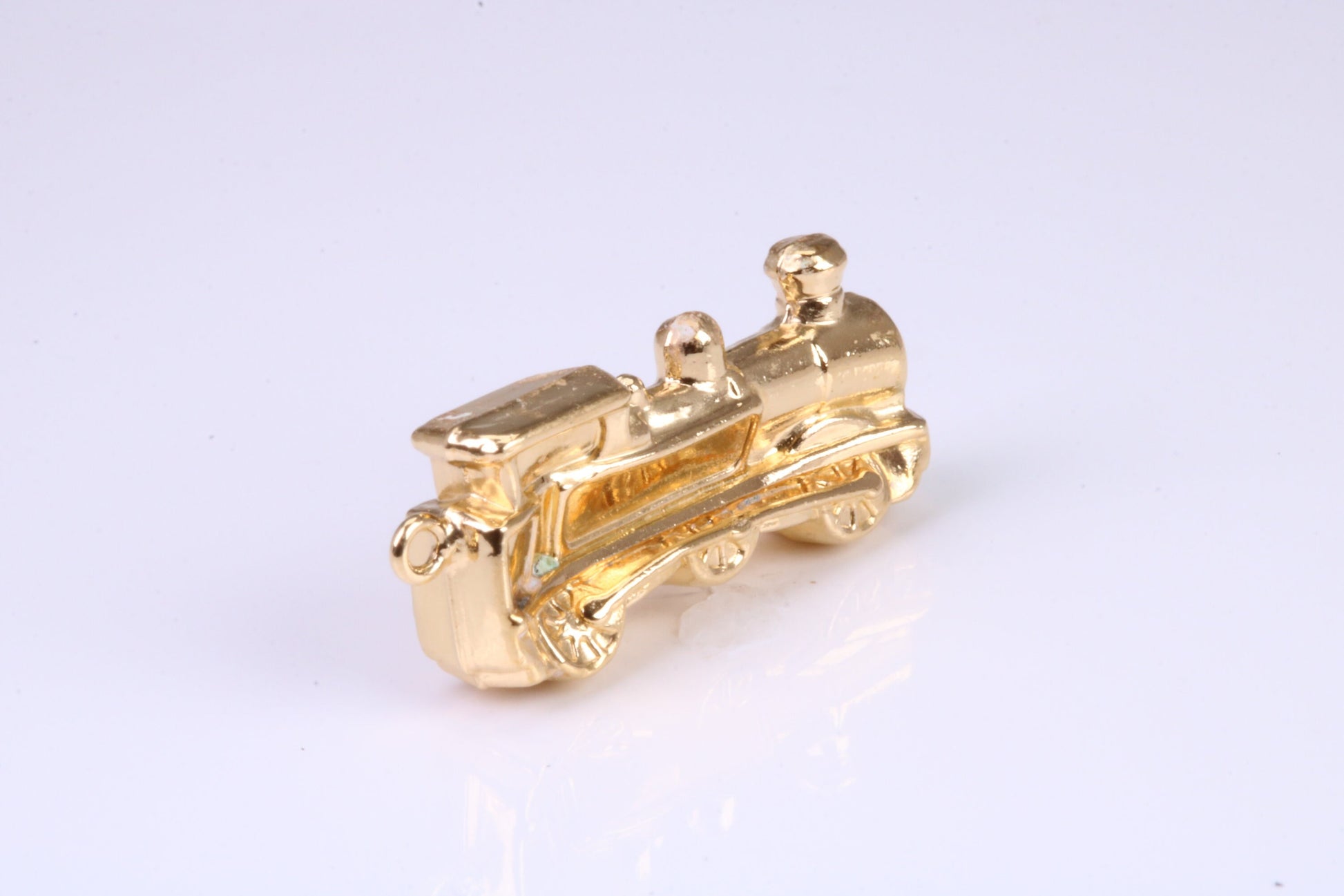 Train Charm, Traditional Charm, Made from Solid Yellow Gold, British Hallmarked, Complete with Attachment Link