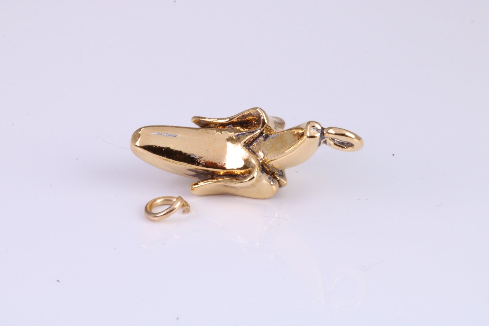 Banana Charm, Traditional Charm, Made from Solid Yellow Gold, British Hallmarked, Complete with Attachment Link