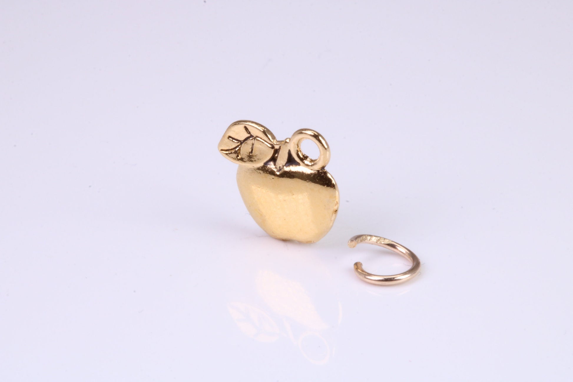 Apple Charm, Traditional Charm, Made from Solid Yellow Gold, British Hallmarked, Complete with Attachment Link