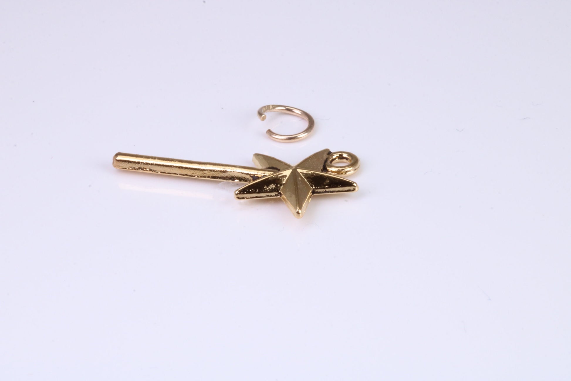 Princess Magic Wand Charm, Traditional Charm, Made from Solid Yellow Gold, British Hallmarked, Complete with Attachment Link