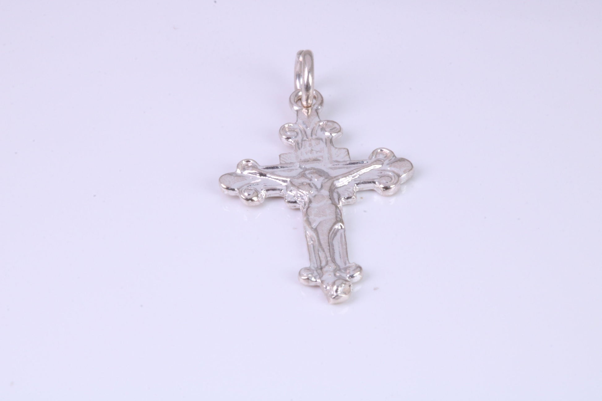 Small 26 mm Long Crucifix Necklace, Made From Solid Cast Silver, Complete With Silver Chain