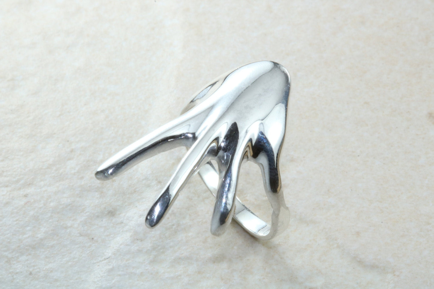 Hand ring, solid silver, suitable for ladies or gents. Available in silver, yellow gold, white gold and platinum