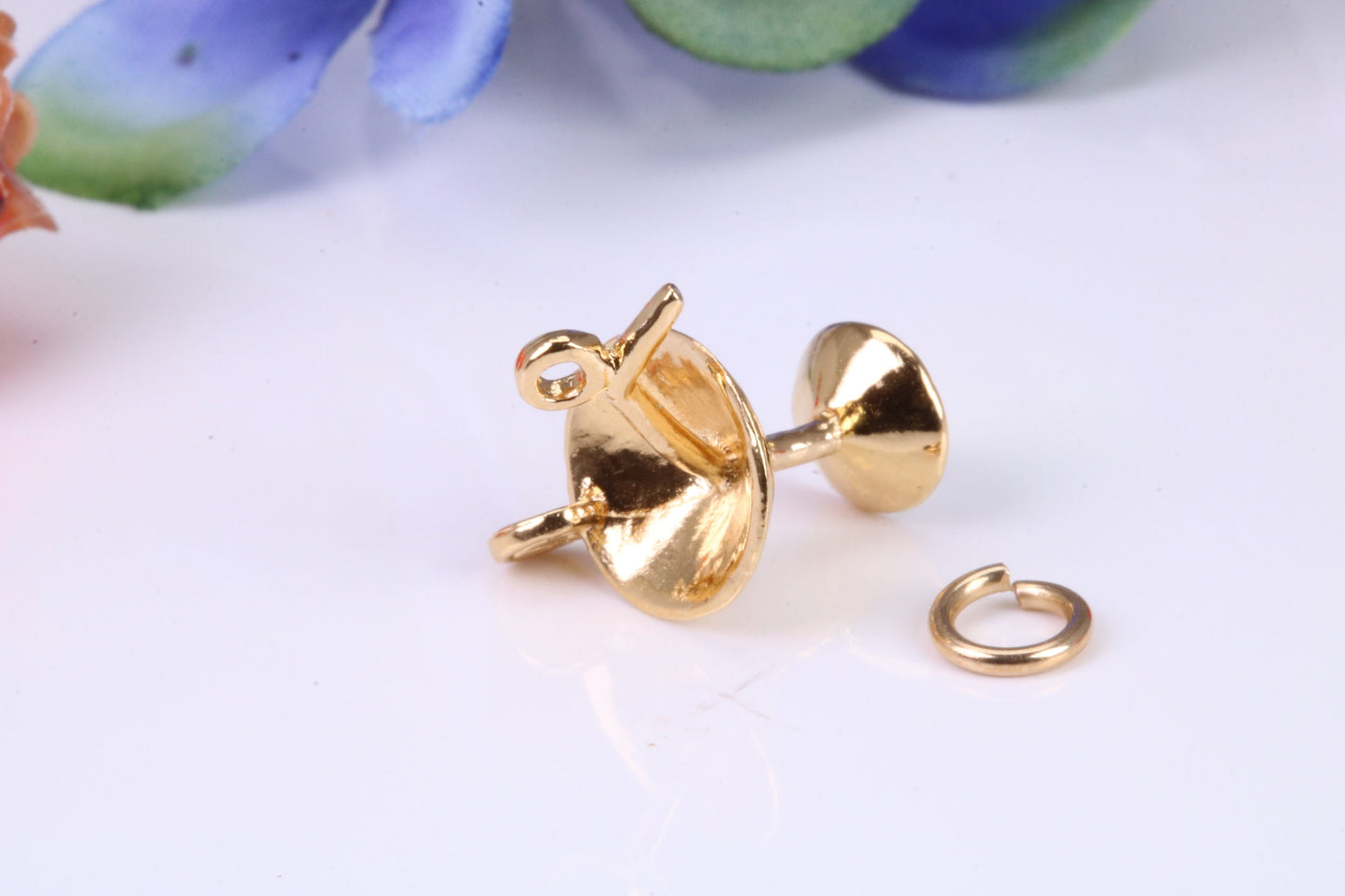 Cocktail Glass Charm, Traditional Charm, Made from Solid Yellow Gold, British Hallmarked, Complete with Attachment Link