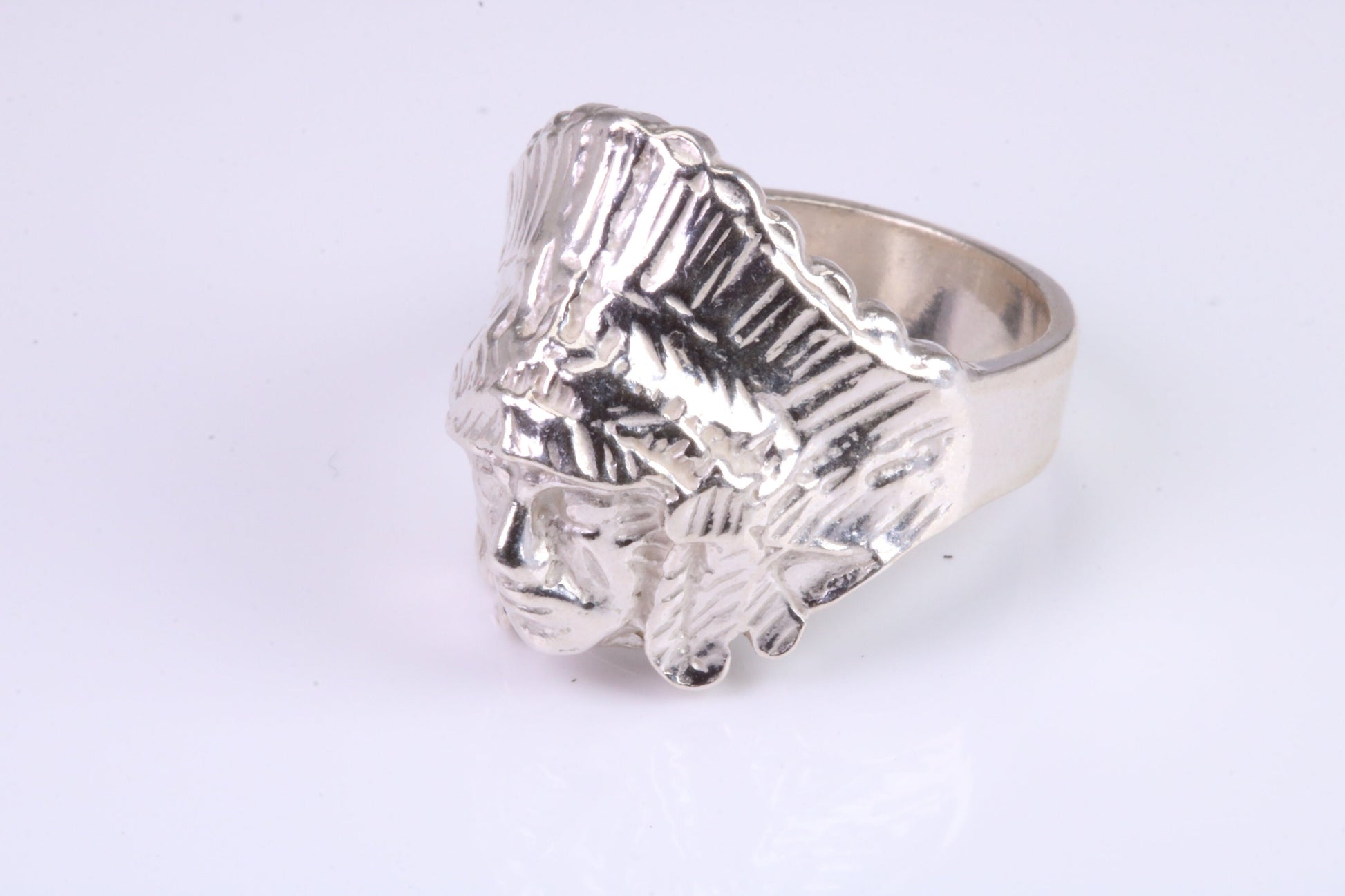 Large and heavy American Indian Head Ring, made from solid cast silver, British Hallmarked