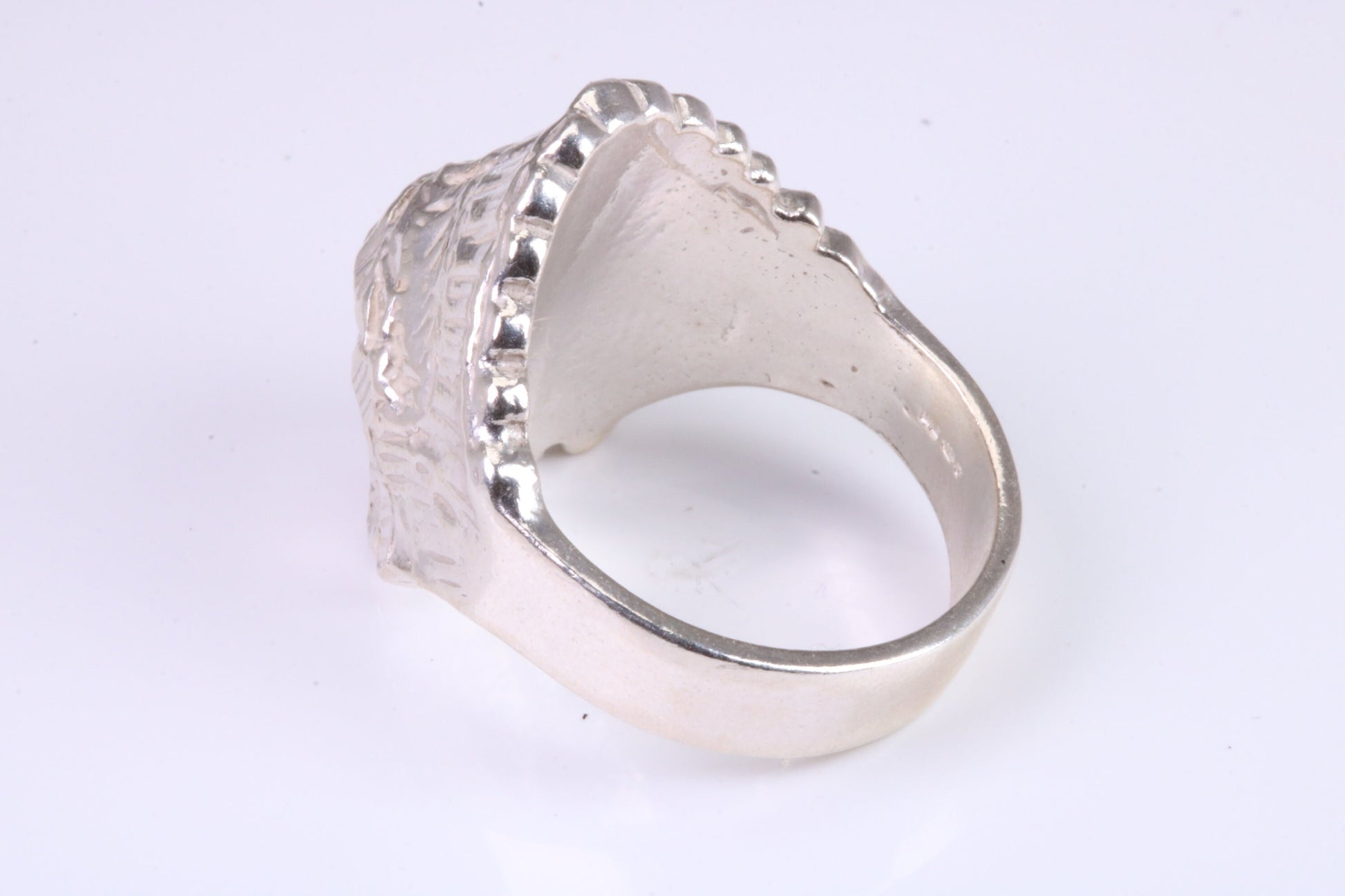 Large and heavy American Indian Head Ring, made from solid cast silver, British Hallmarked