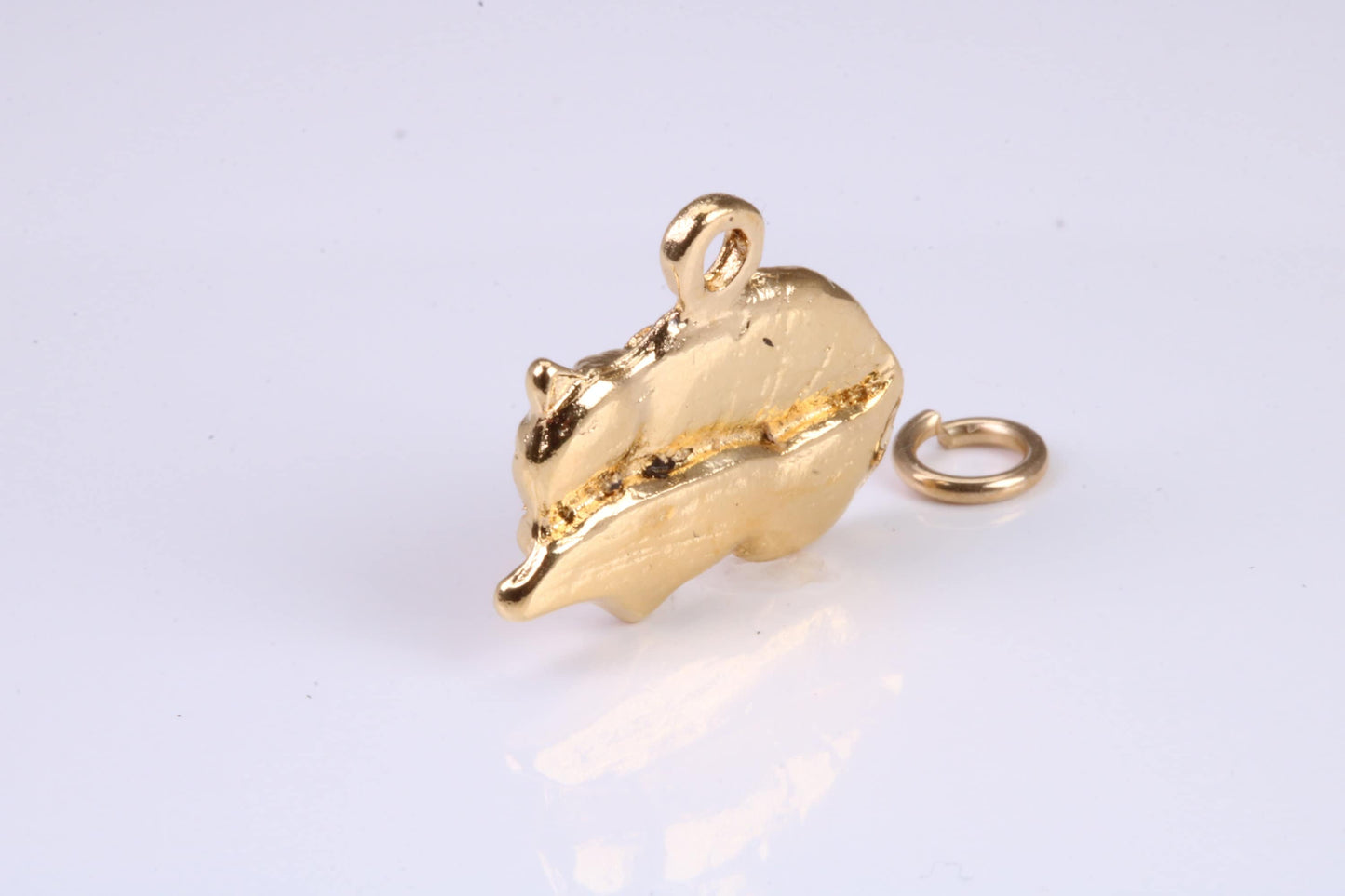 Cat Charm, Traditional Charm, Made from Solid Yellow Gold, British Hallmarked, Complete with Attachment Link