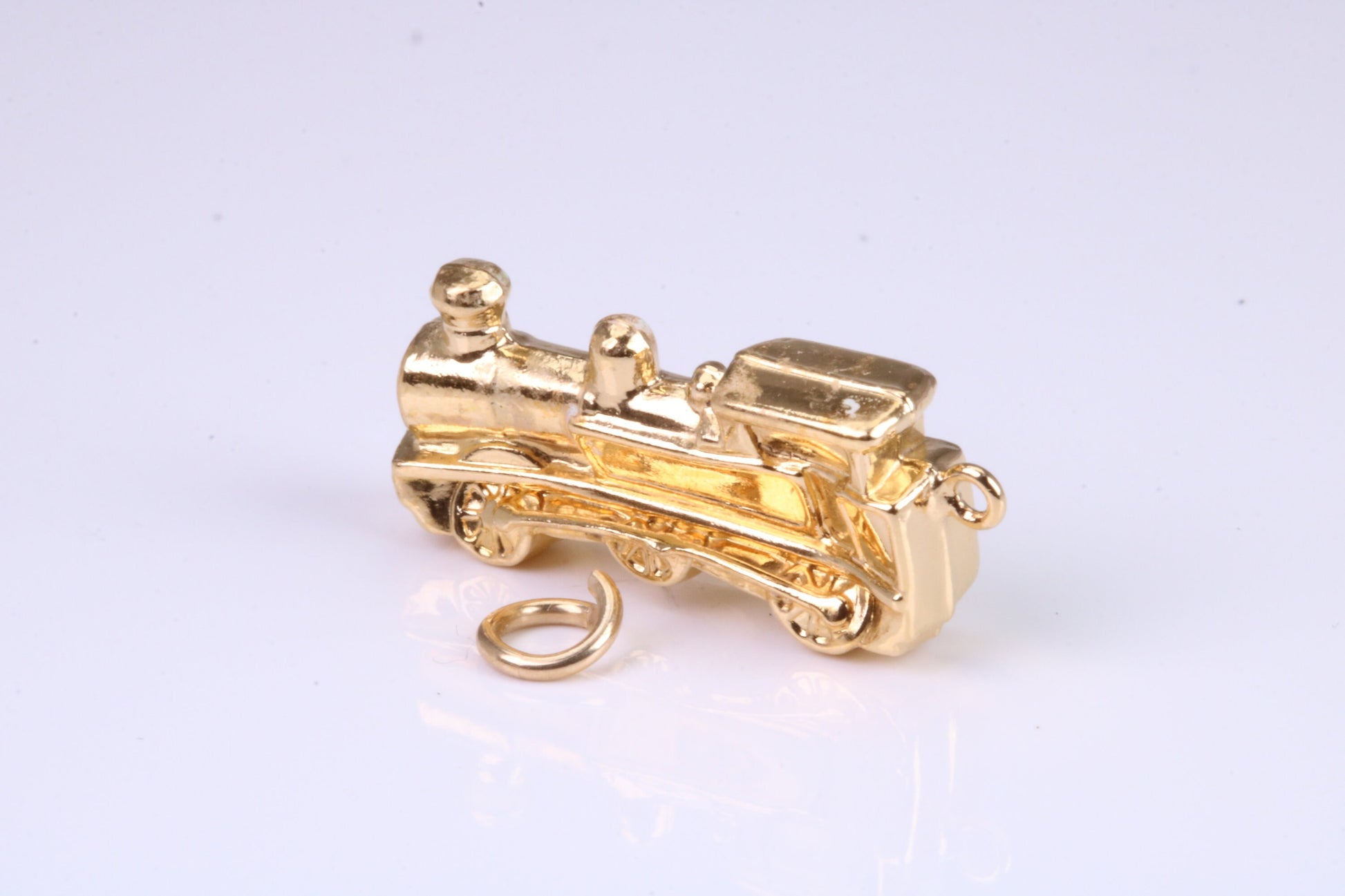 Train Charm, Traditional Charm, Made from Solid Yellow Gold, British Hallmarked, Complete with Attachment Link