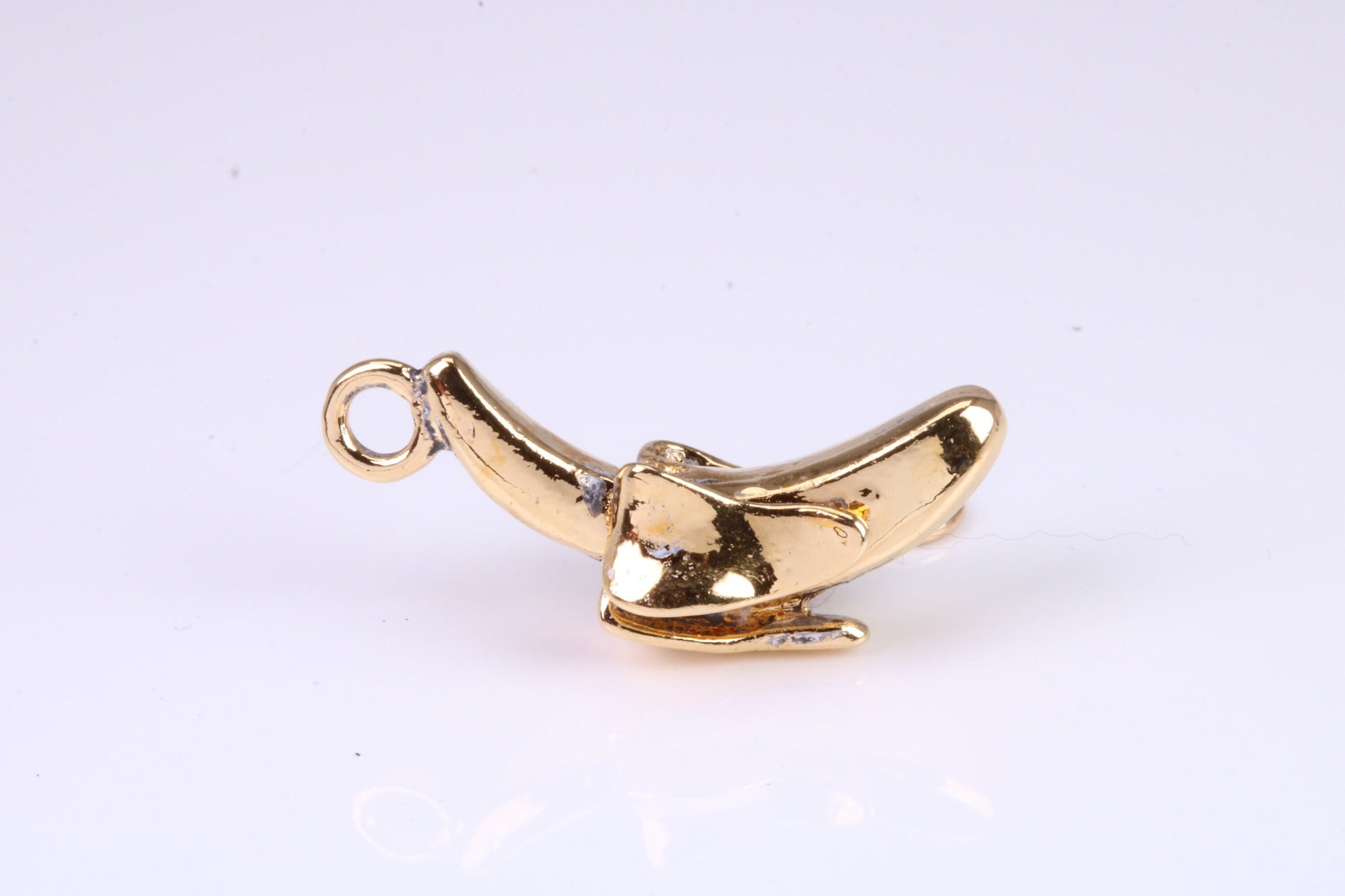 Banana Charm, Traditional Charm, Made from Solid Yellow Gold, British Hallmarked, Complete with Attachment Link
