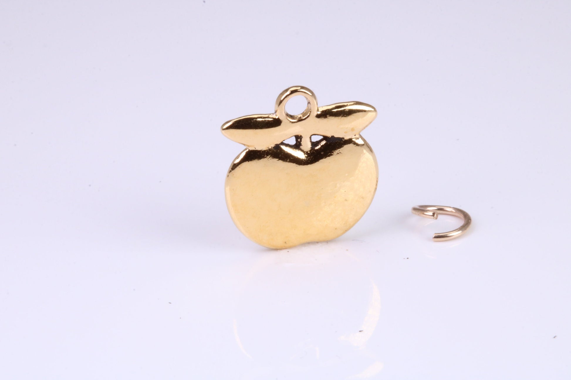 Apple Charm, Traditional Charm, Made from Solid Yellow Gold, British Hallmarked, Complete with Attachment Link
