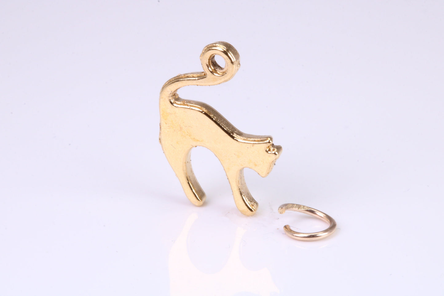 Cat Charm, Traditional Charm, Made from Solid Yellow Gold, British Hallmarked, Complete with Attachment Link