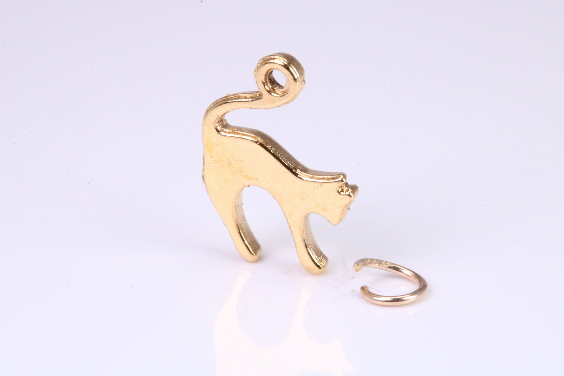 Cat Charm, Traditional Charm, Made from Solid Yellow Gold, British Hallmarked, Complete with Attachment Link