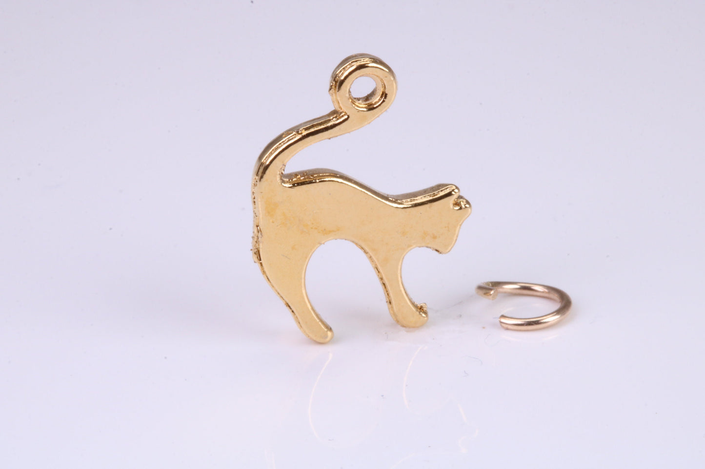 Cat Charm, Traditional Charm, Made from Solid Yellow Gold, British Hallmarked, Complete with Attachment Link