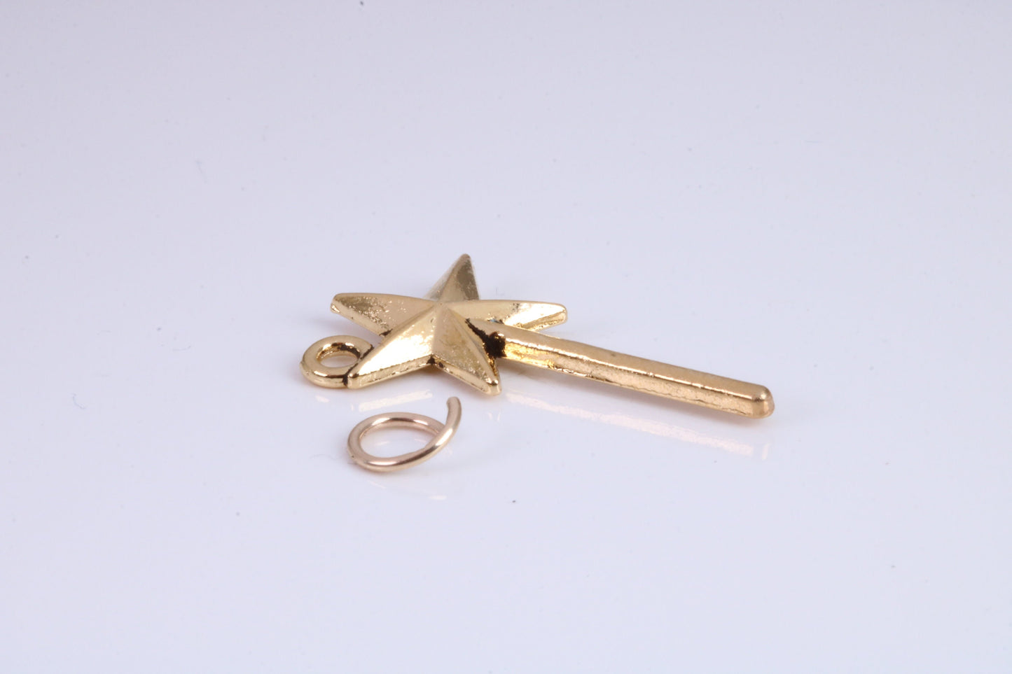 Princess Magic Wand Charm, Traditional Charm, Made from Solid Yellow Gold, British Hallmarked, Complete with Attachment Link