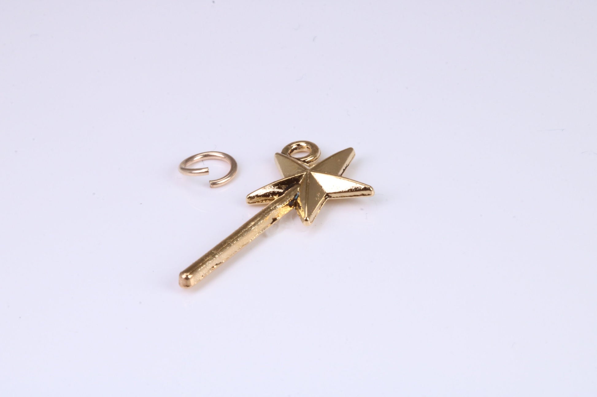 Princess Magic Wand Charm, Traditional Charm, Made from Solid Yellow Gold, British Hallmarked, Complete with Attachment Link