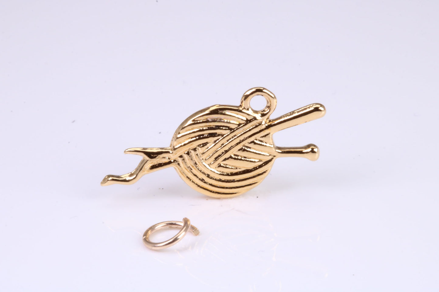 Knitting Yarn Charm, Traditional Charm, Made from Solid Yellow Gold, British Hallmarked, Complete with Attachment Link