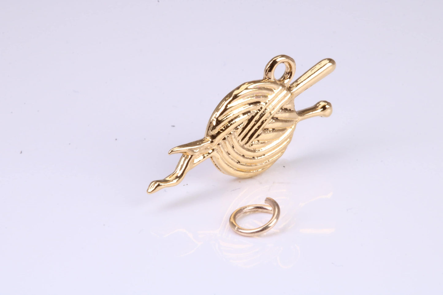 Knitting Yarn Charm, Traditional Charm, Made from Solid Yellow Gold, British Hallmarked, Complete with Attachment Link