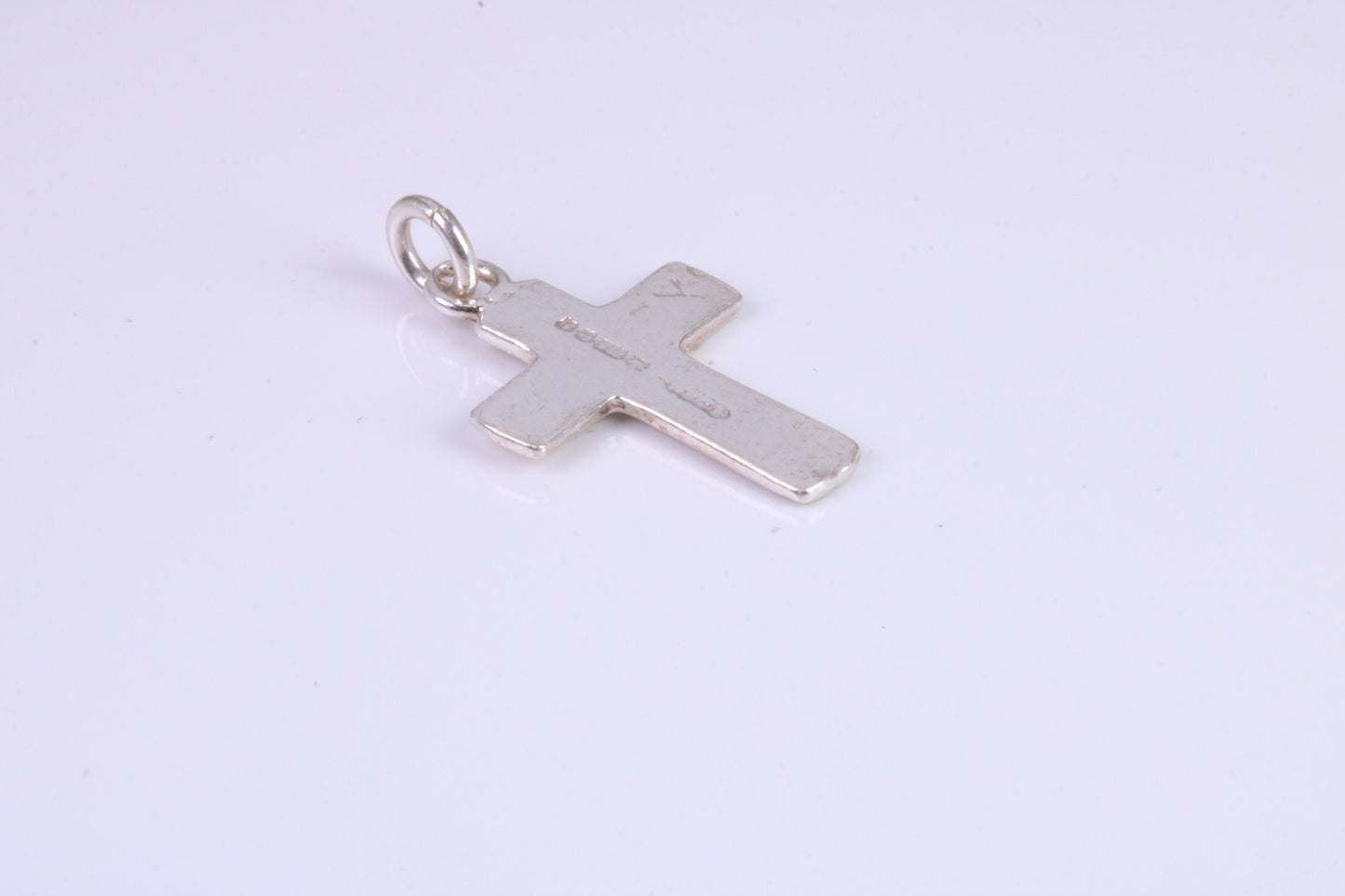 Small 21 mm Long Patterned Cross, Made From Solid Cast Silver, Complete With Silver Chain