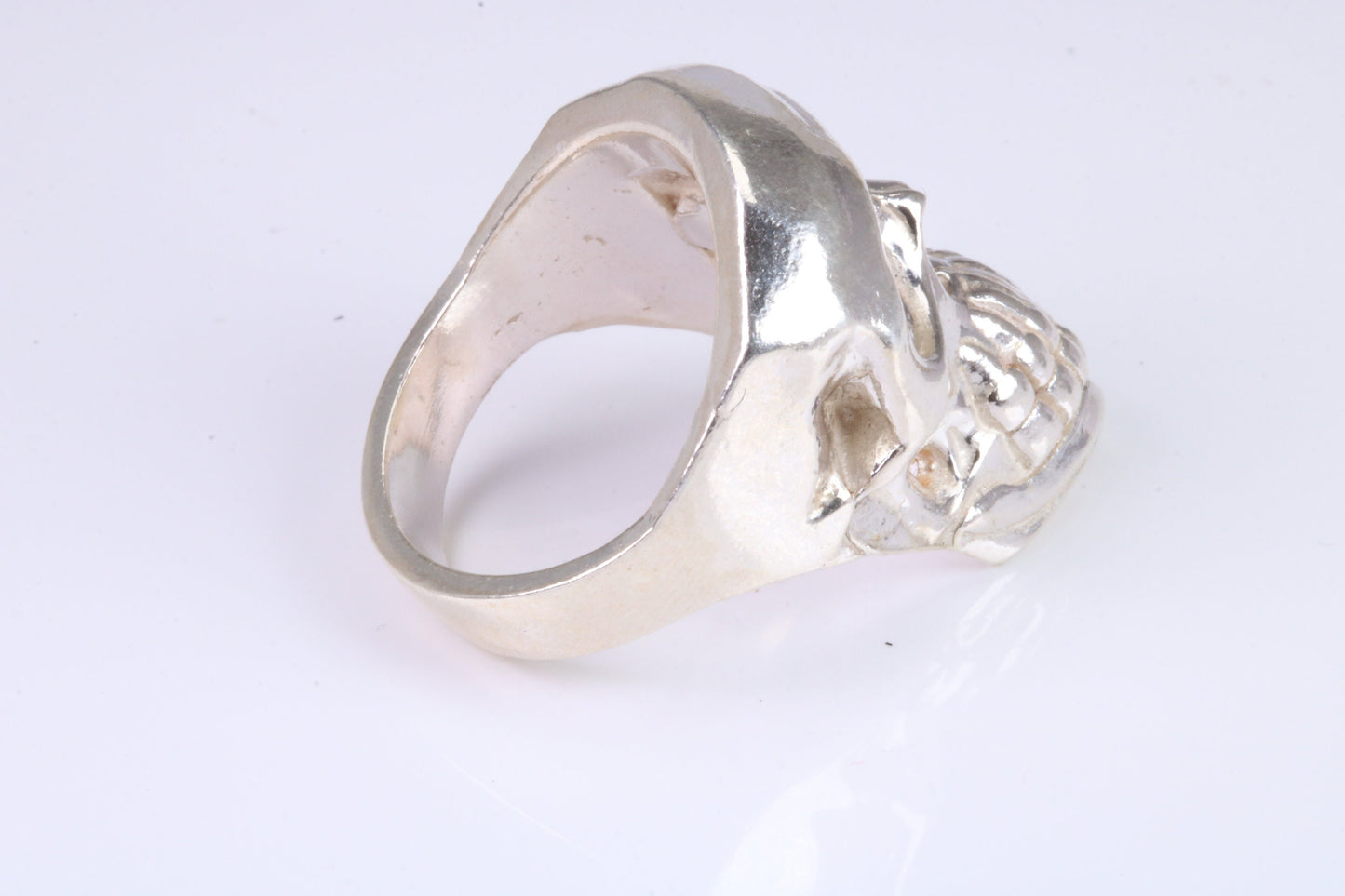 Very large and very heavy Skull ring,solid silver, perfect for ladies and gents. Available in silver, yellow gold, white gold and platinum