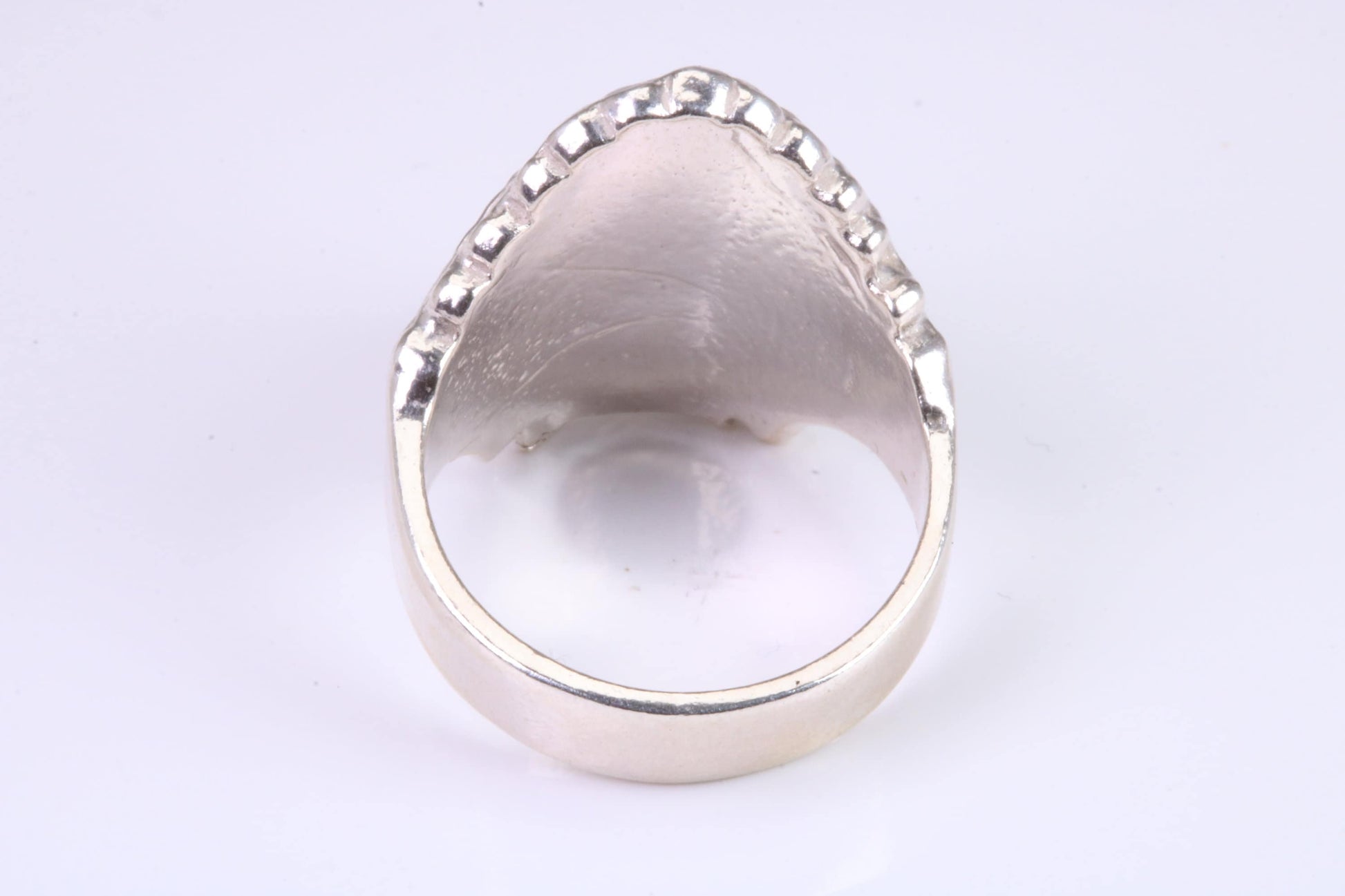 Large and heavy American Indian Head Ring, made from solid cast silver, British Hallmarked