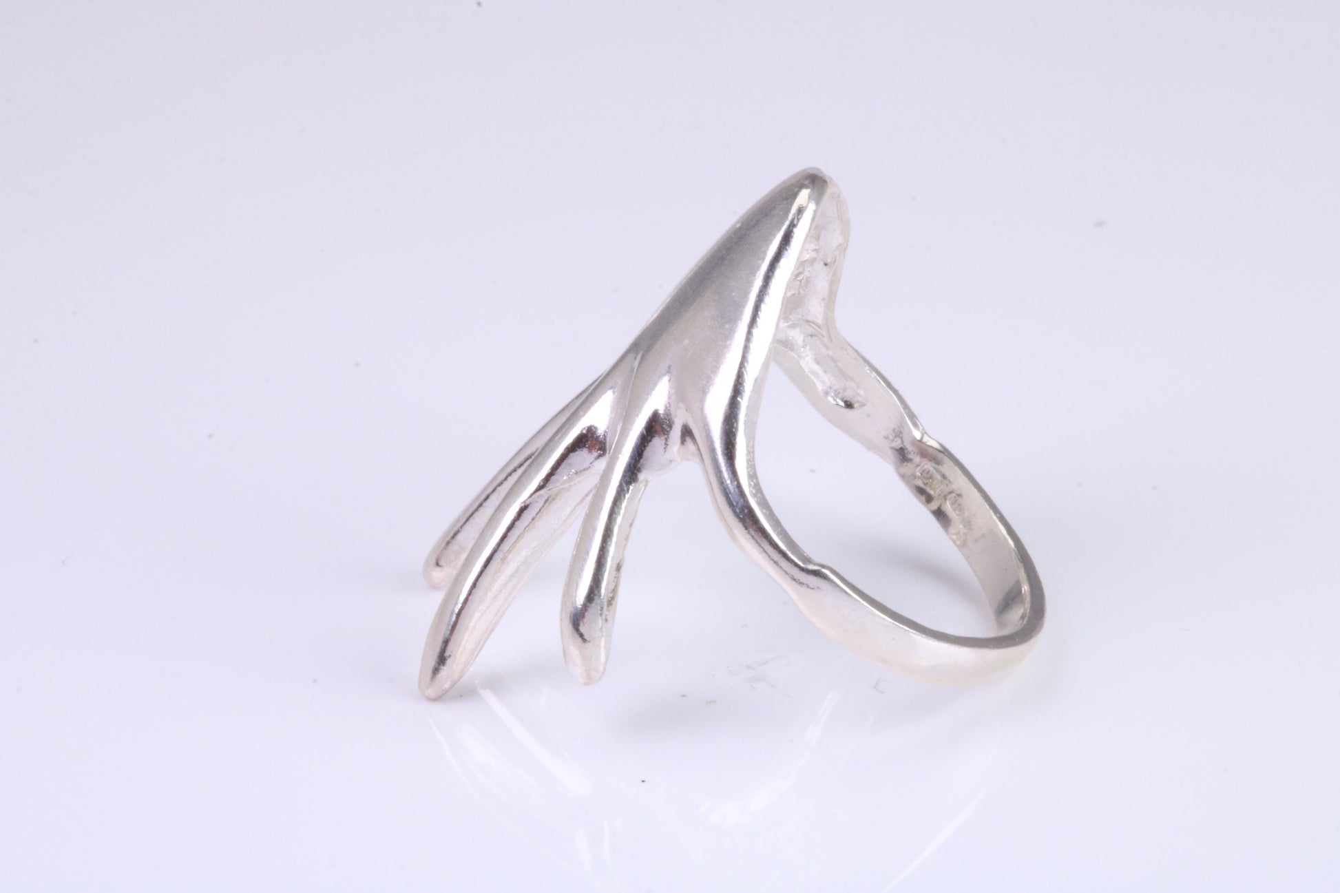 Hand ring, made from solid cast silver