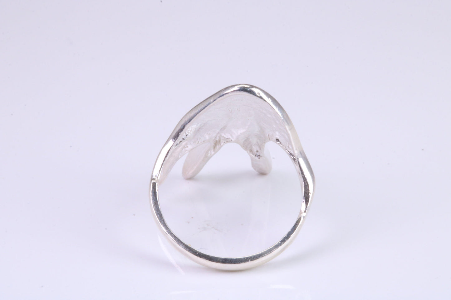 Hand ring, made from solid cast silver