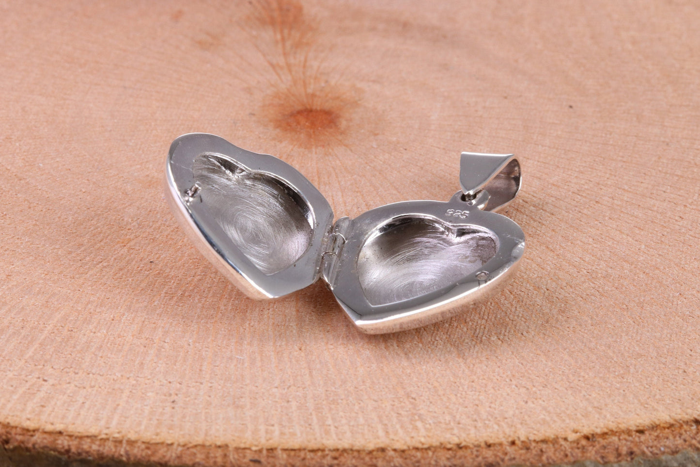 17 mm Diamond cut Heart Shaped Locket, Made from Solid Sterling Silver