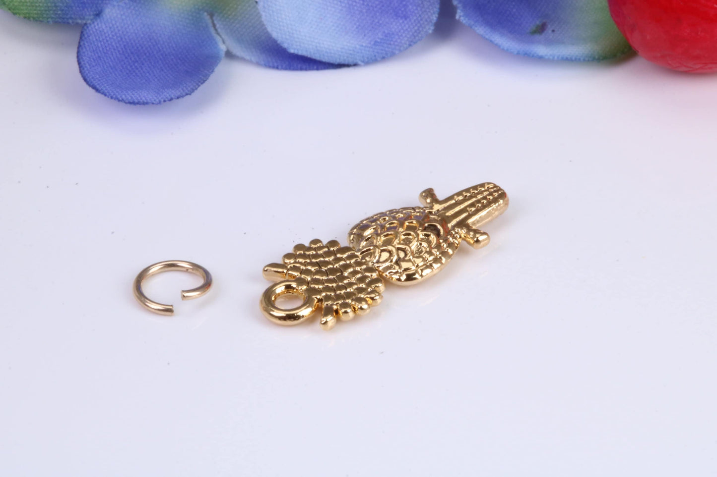 Owl Charm, Traditional Charm, Made from Solid Cast Yellow Gold, British Hallmarked