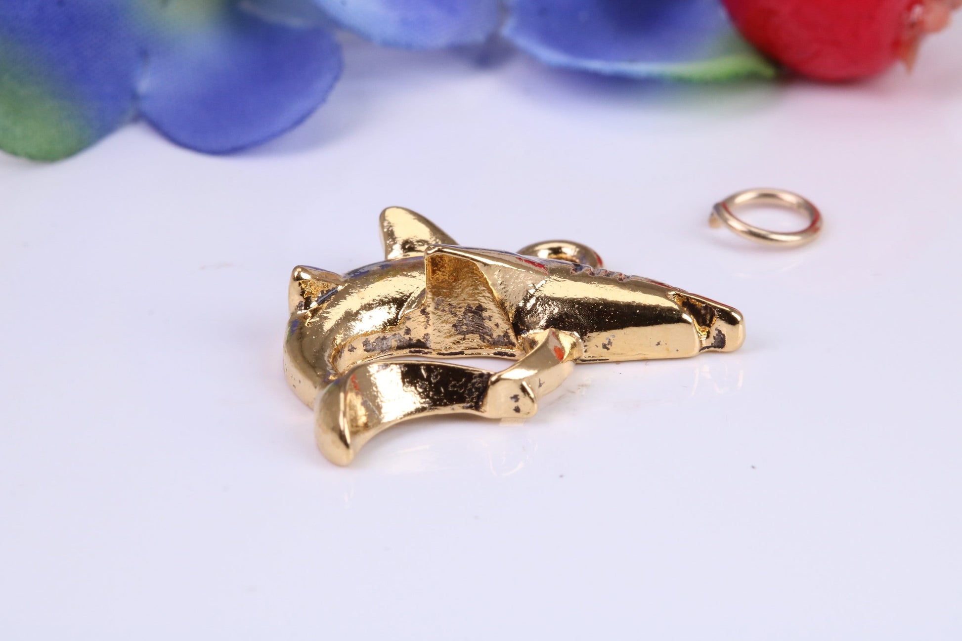 Great White Shark Charm, Traditional Charm, Made from Solid Cast Yellow Gold, British Hallmarked