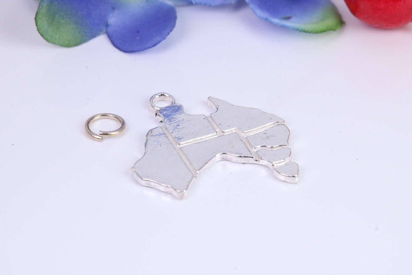 Australia Map Charm, Traditional Charm, Made from Solid Cast Silver, Complete with Attachment Link