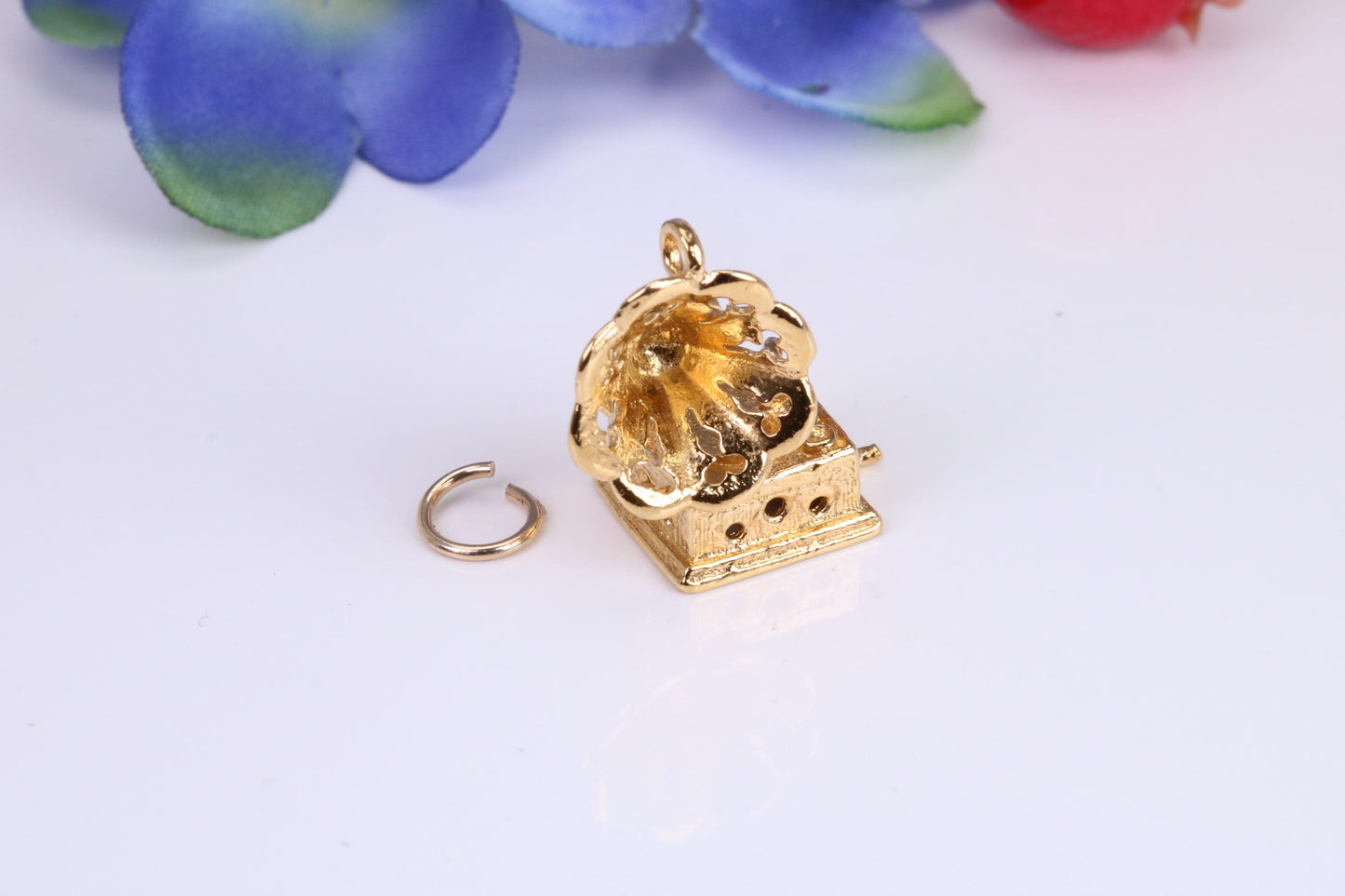 Vintage Gramophone Charm, Traditional Charm, Made from Solid Cast Yellow Gold, British Hallmarked