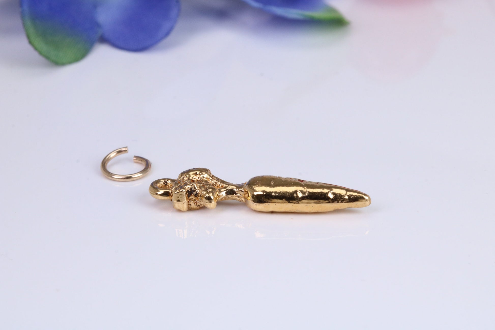 Carrot Charm, Traditional Charm, Made from Solid Cast Yellow Gold, British Hallmarked