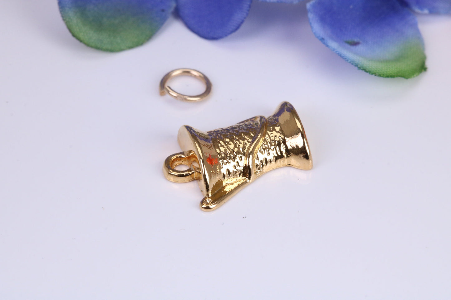 Ice Bucket Charm, Traditional Charm, Made From Solid Cast Yellow Gold with British Hallmark