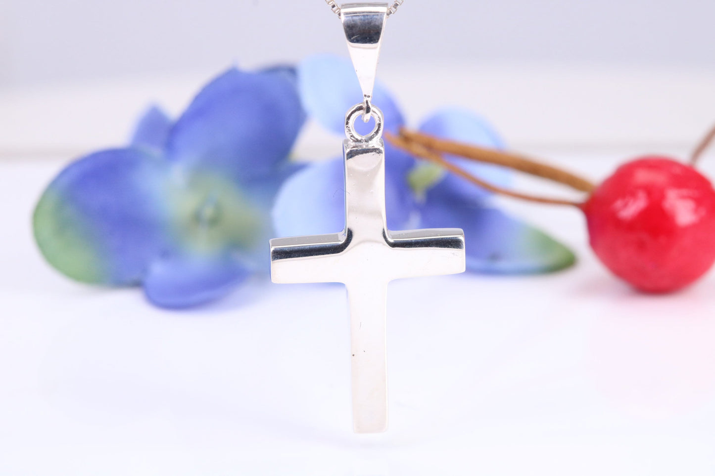 Sterling Silver Solid Chunky Cross Necklace, Made From Solid Cast Silver, British Hallmarked, Complete With Chain