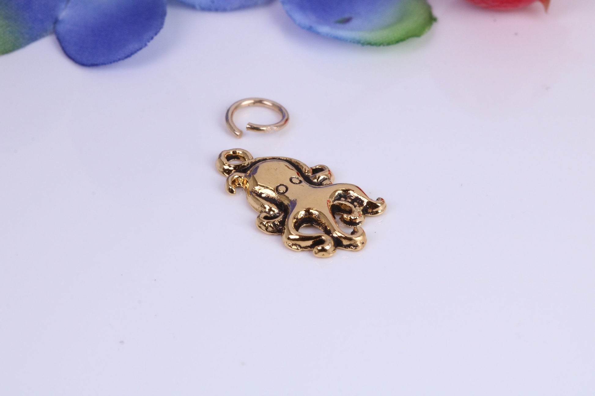 Octopus Charm, Traditional Charm, Made from Solid Cast Yellow Gold, British Hallmarked