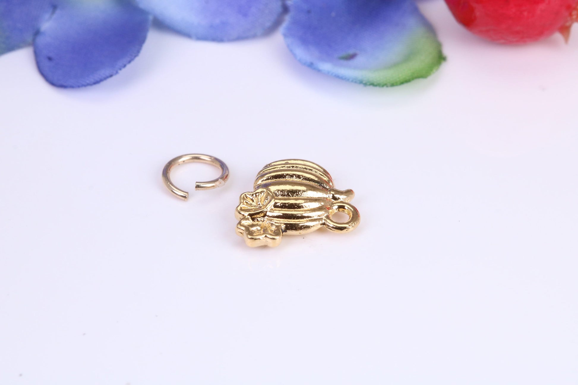 Pumpkin Charm, Traditional Charm, Made from Solid Cast Yellow Gold, British Hallmarked