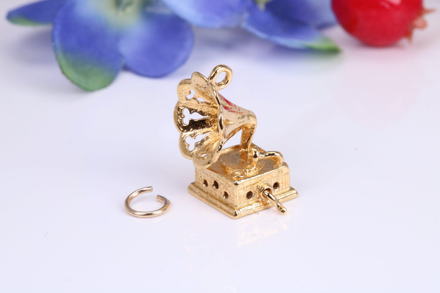 Vintage Gramophone Charm, Traditional Charm, Made from Solid Cast Yellow Gold, British Hallmarked