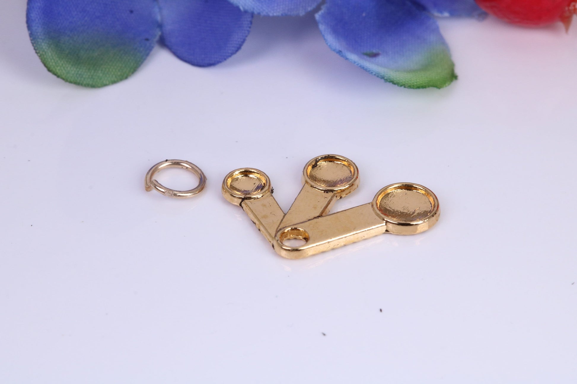 Measuring Spoons Charm, Traditional Charm, Made From Solid Cast Yellow Gold with British Hallmark