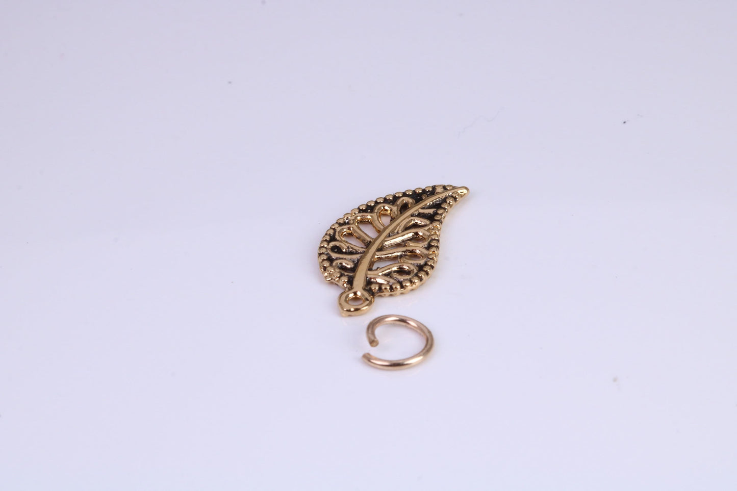 Leaf Charm, Traditional Charm, Made from Solid Cast Yellow Gold, British Hallmarked