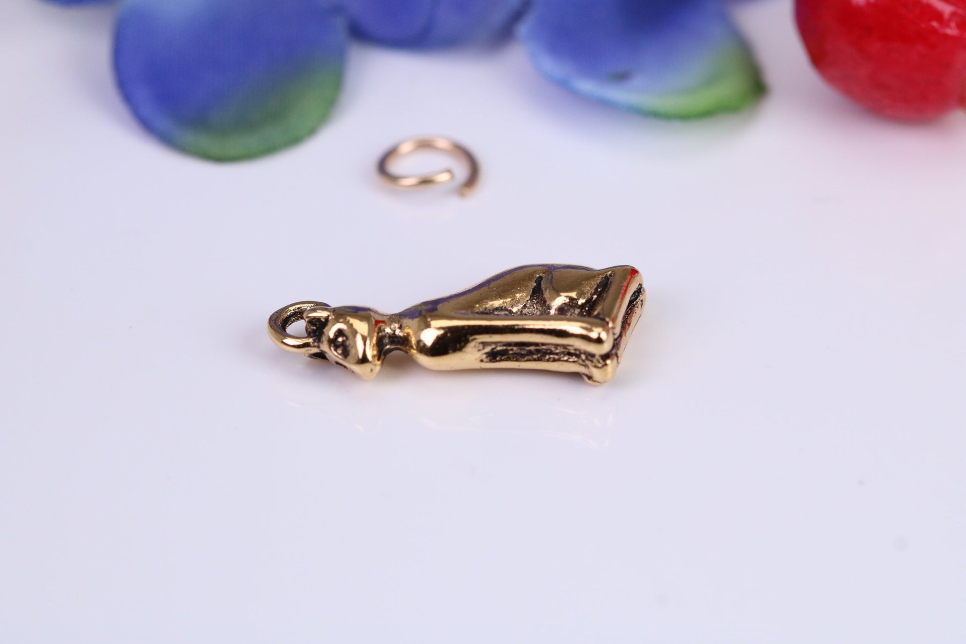 Egyptian Bastet Charm, Traditional Charm, Made from Solid Cast Yellow Gold, British Hallmarked