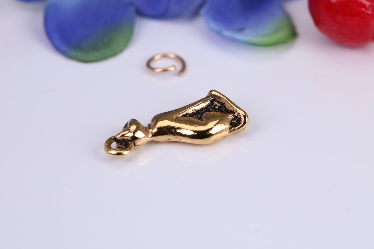 Egyptian Bastet Charm, Traditional Charm, Made from Solid Cast Yellow Gold, British Hallmarked